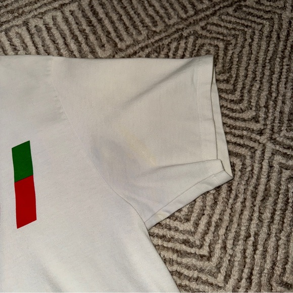 Gucci T-SHIRT WITH GUCCI BLADE PRINT - Picture 4 of 6